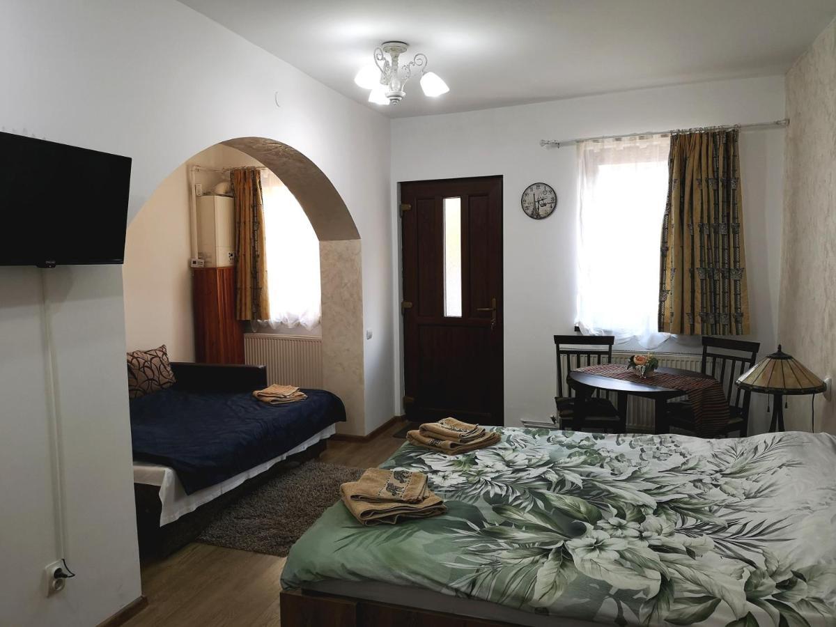 Clemence Guesthouse Braszów Zewnętrze zdjęcie
